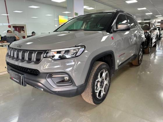 JEEP COMPASS 2.0 TD350 TURBO DIESEL TRAILHAWK AT9 JEEP COMPASS 2.0 TD350 TURBO DIESEL TRAILHAWK AT9